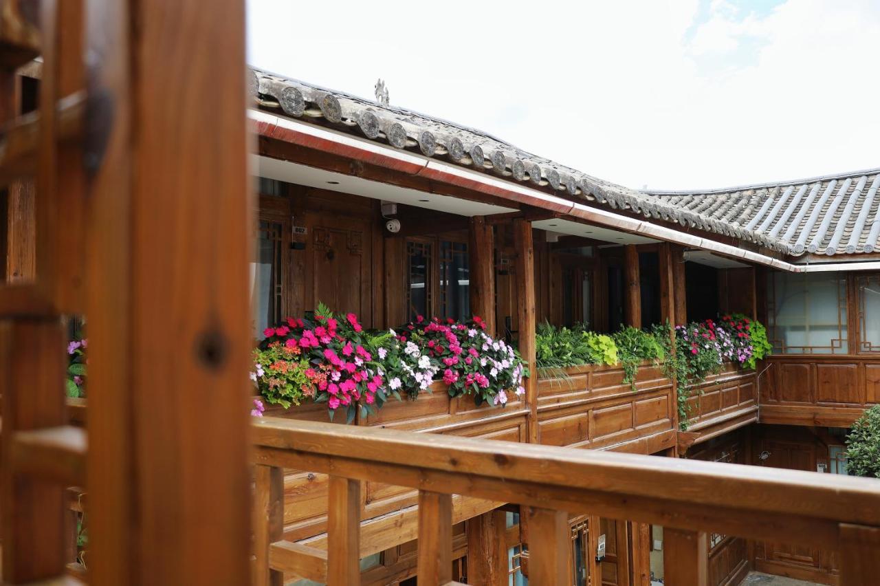 Xiluxiaoxie Saturday 3Nights Airport Free Transfer Lijiang (Yunnan) Exterior foto